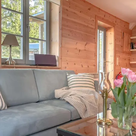 Holiday home Traumhaff Ungewoehnliches Segelmacherhaus, Sauna, Kachelofen, Hund, 300m Vom Wasser *